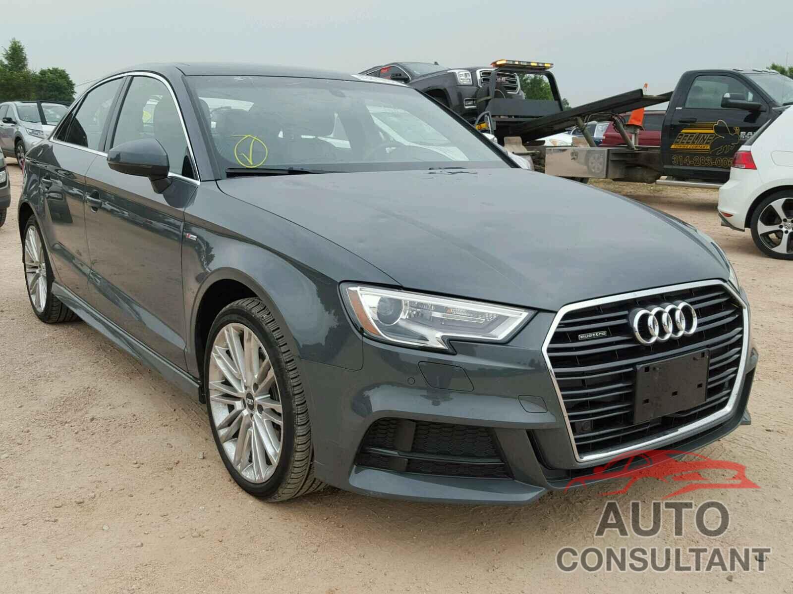 AUDI A3 2017 - WAUJ8GFF7H1074892