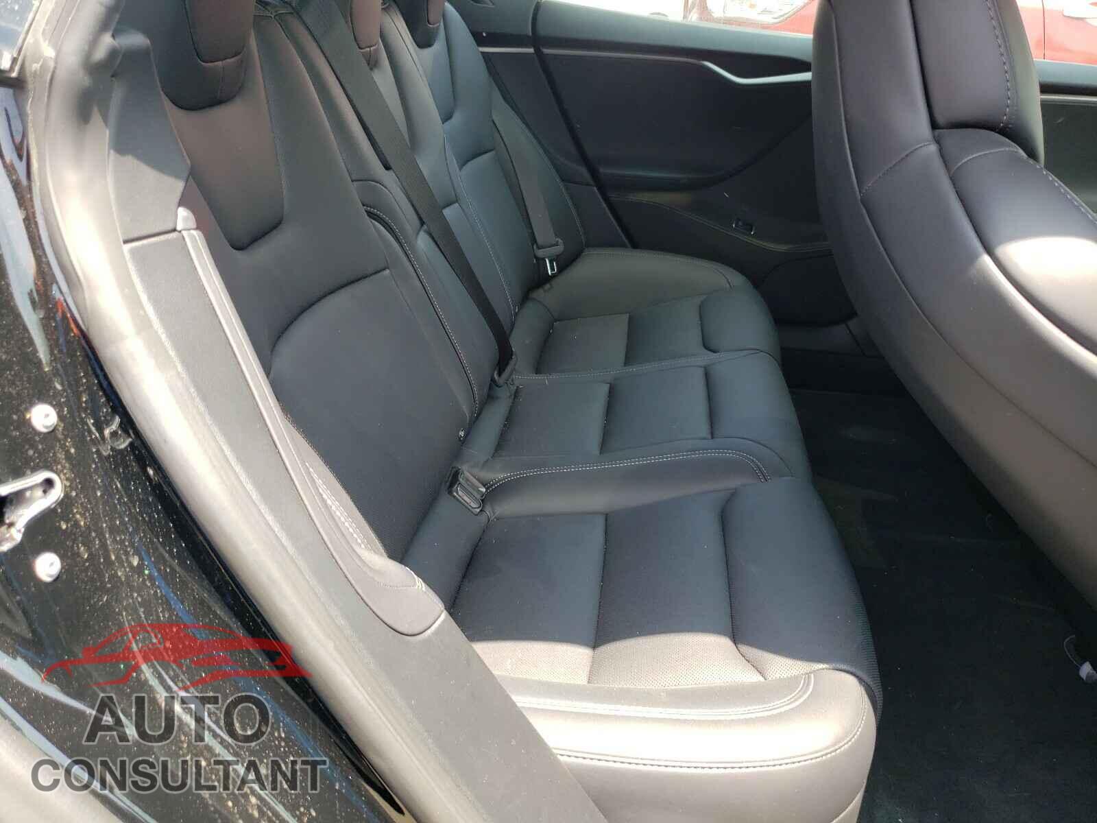 TESLA MODEL S 2018 - 5YJSA1E4XJF275787