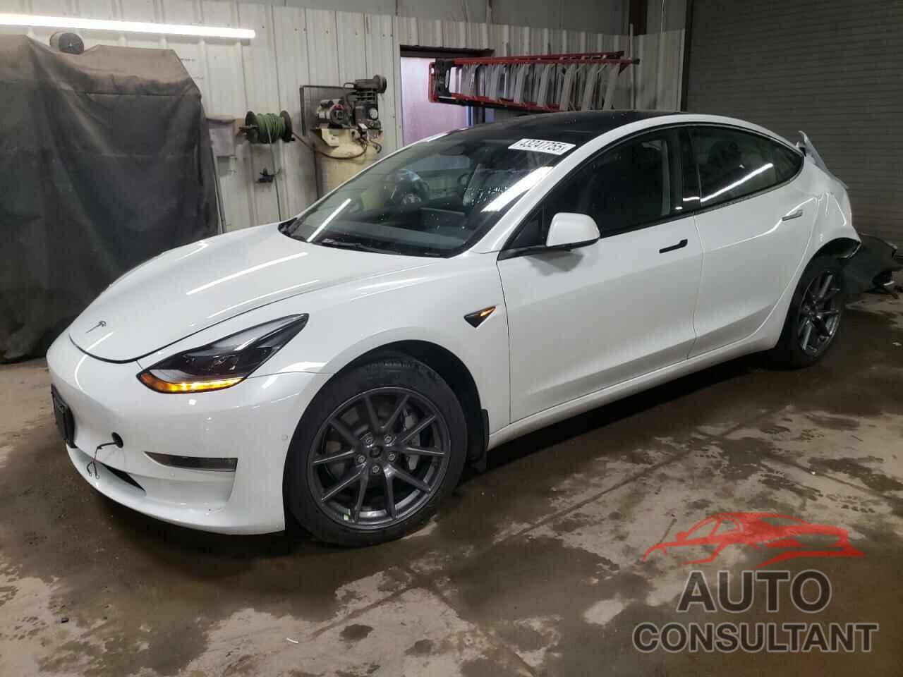 TESLA MODEL 3 2022 - 5YJ3E1EB5NF334516