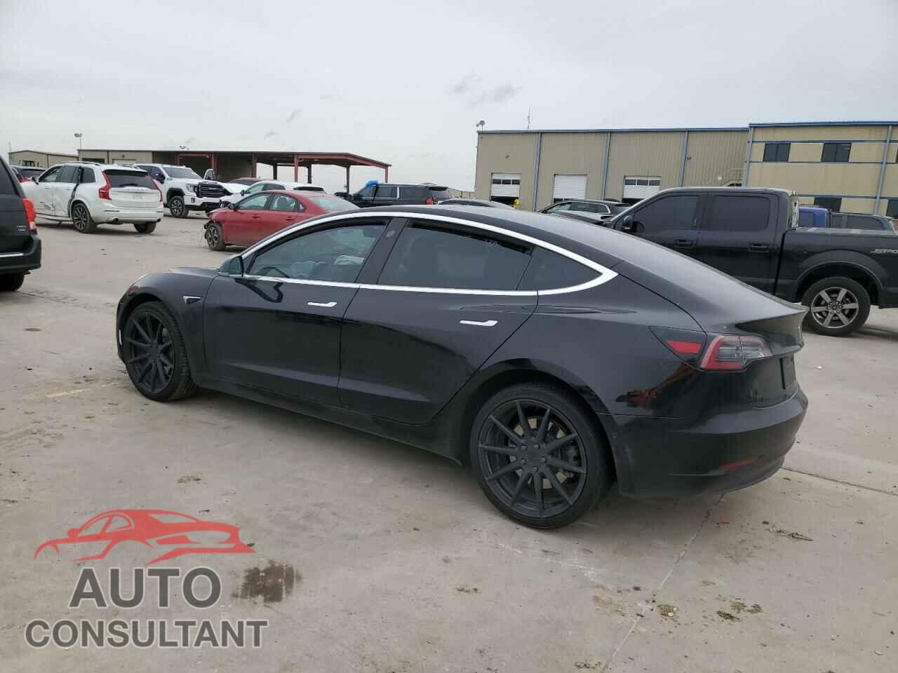 TESLA MODEL 3 2019 - 5YJ3E1EAXKF399154