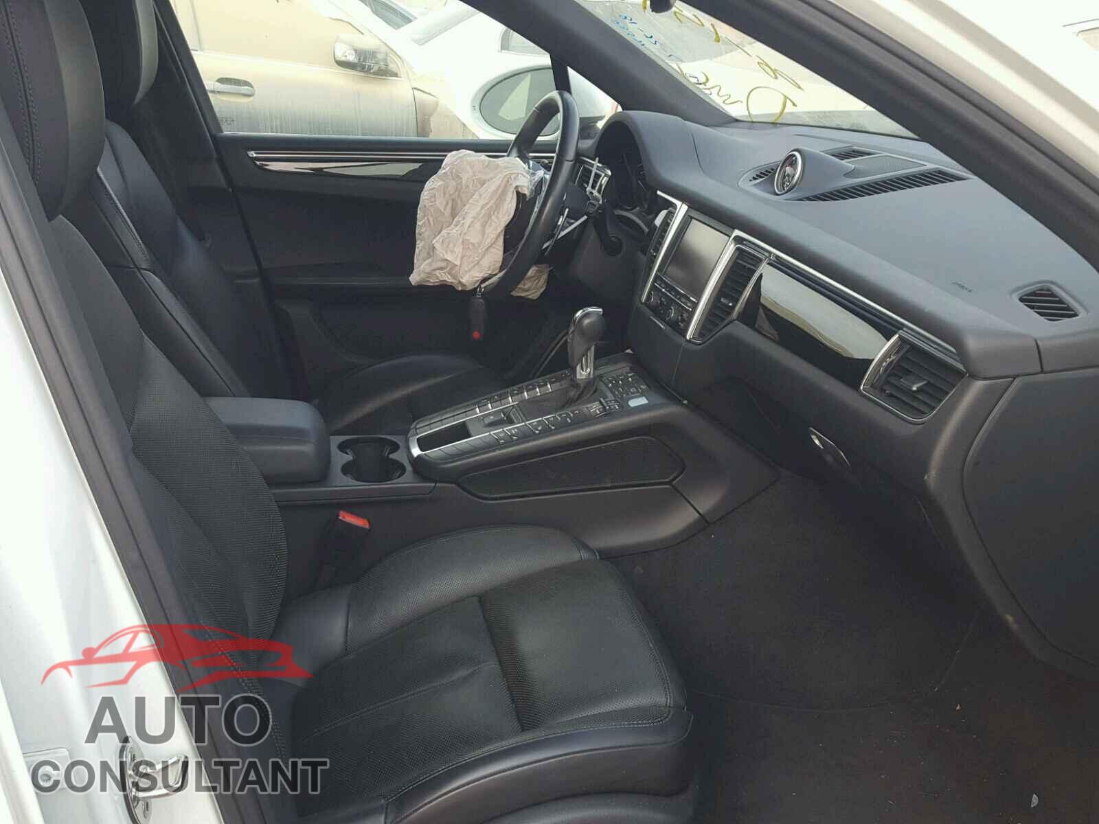 PORSCHE MACAN S 2016 - WP1AB2A53GLB53371