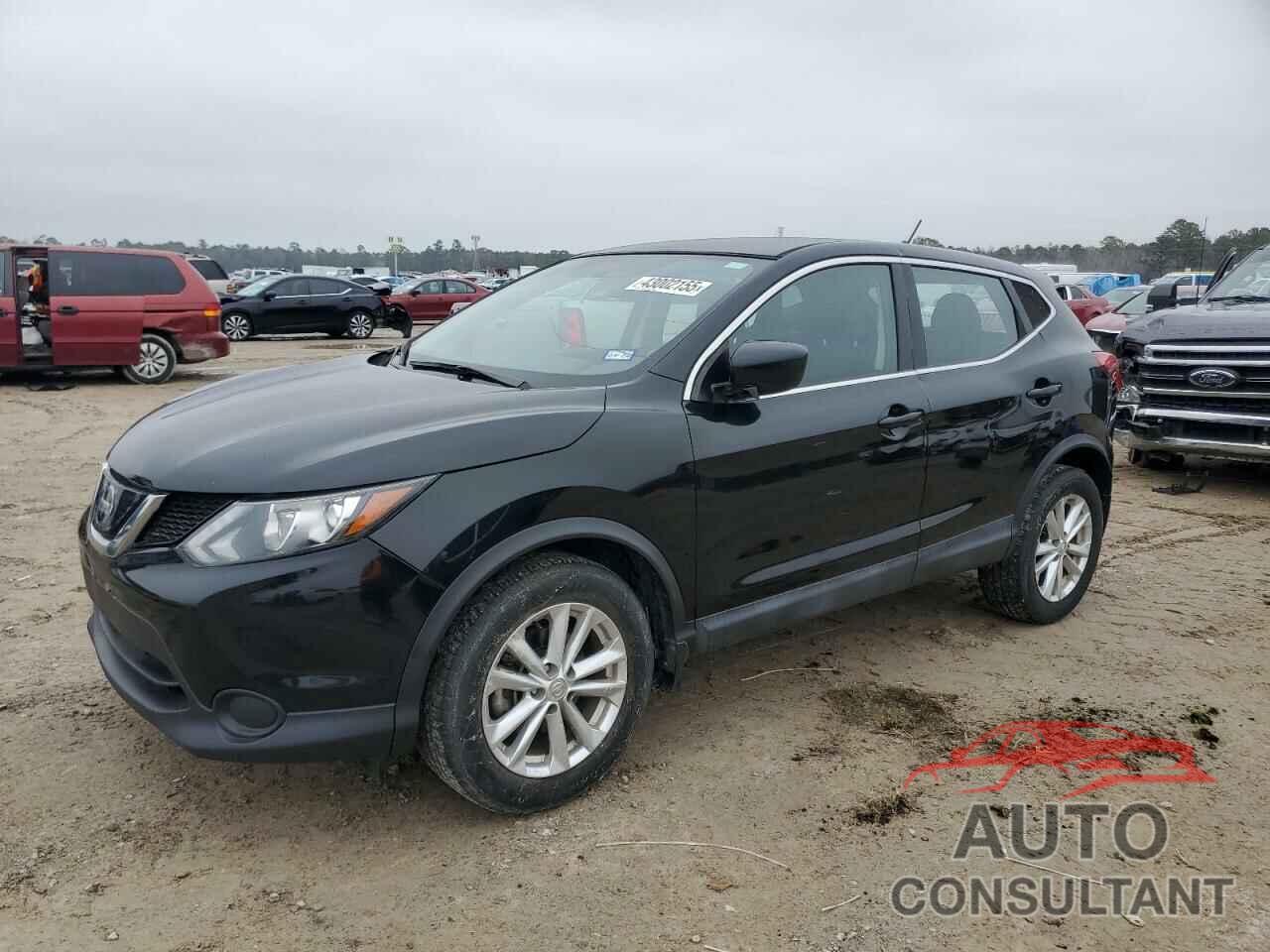 NISSAN ROGUE 2018 - JN1BJ1CP1JW196763