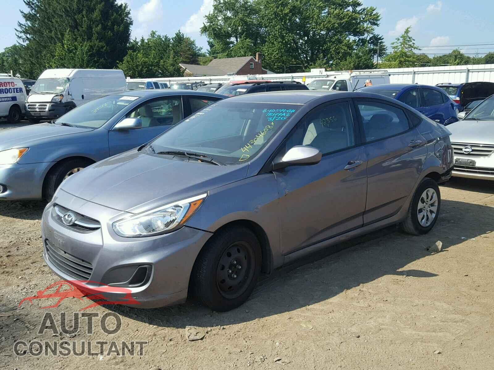 HYUNDAI ACCENT 2016 - KMHCT4AE7GU136842