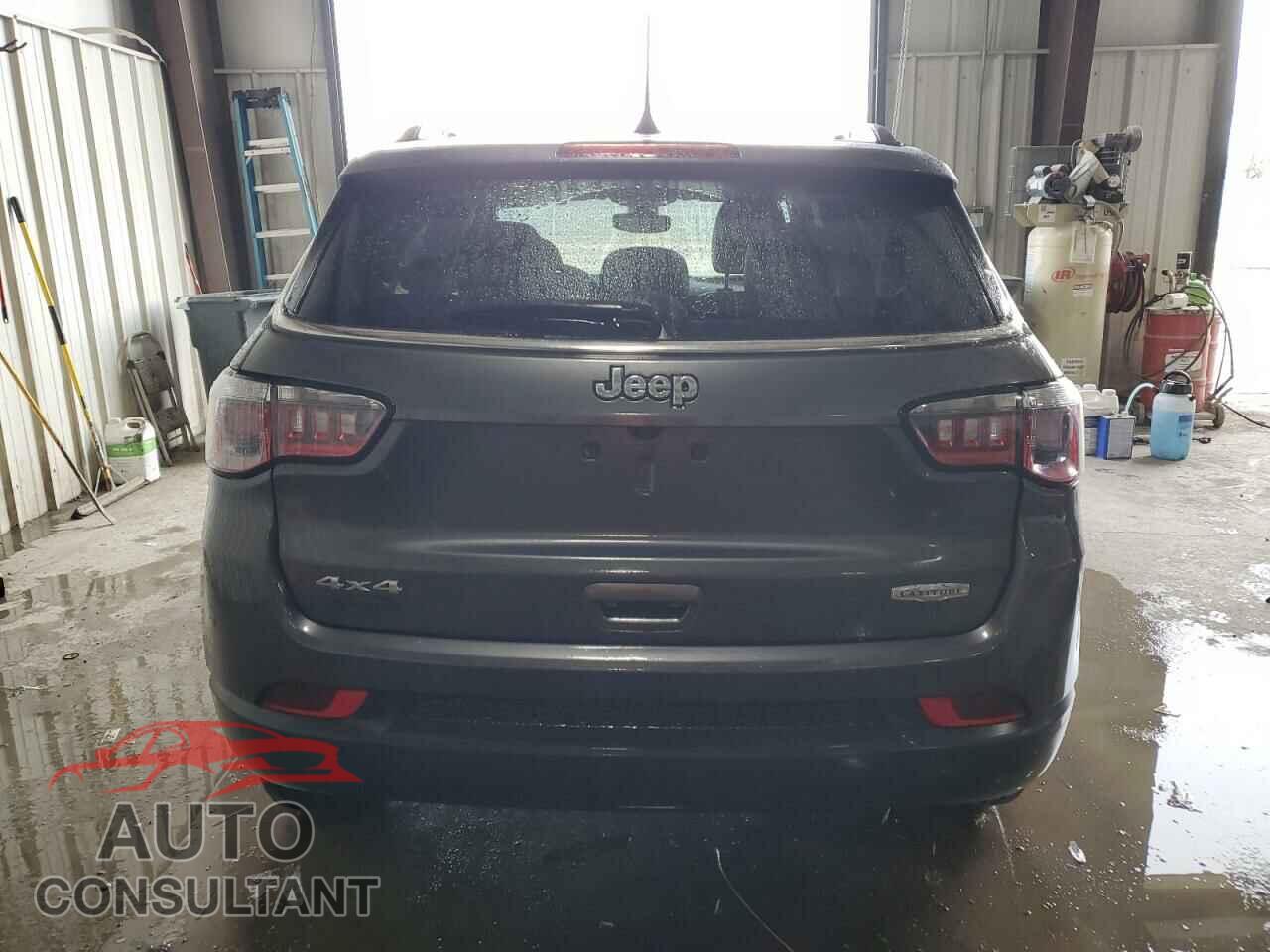 JEEP COMPASS 2020 - 3C4NJDBB9LT240860
