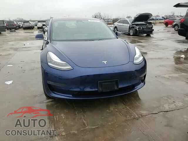TESLA MODEL 3 2018 - 5YJ3E1EA0JF019494