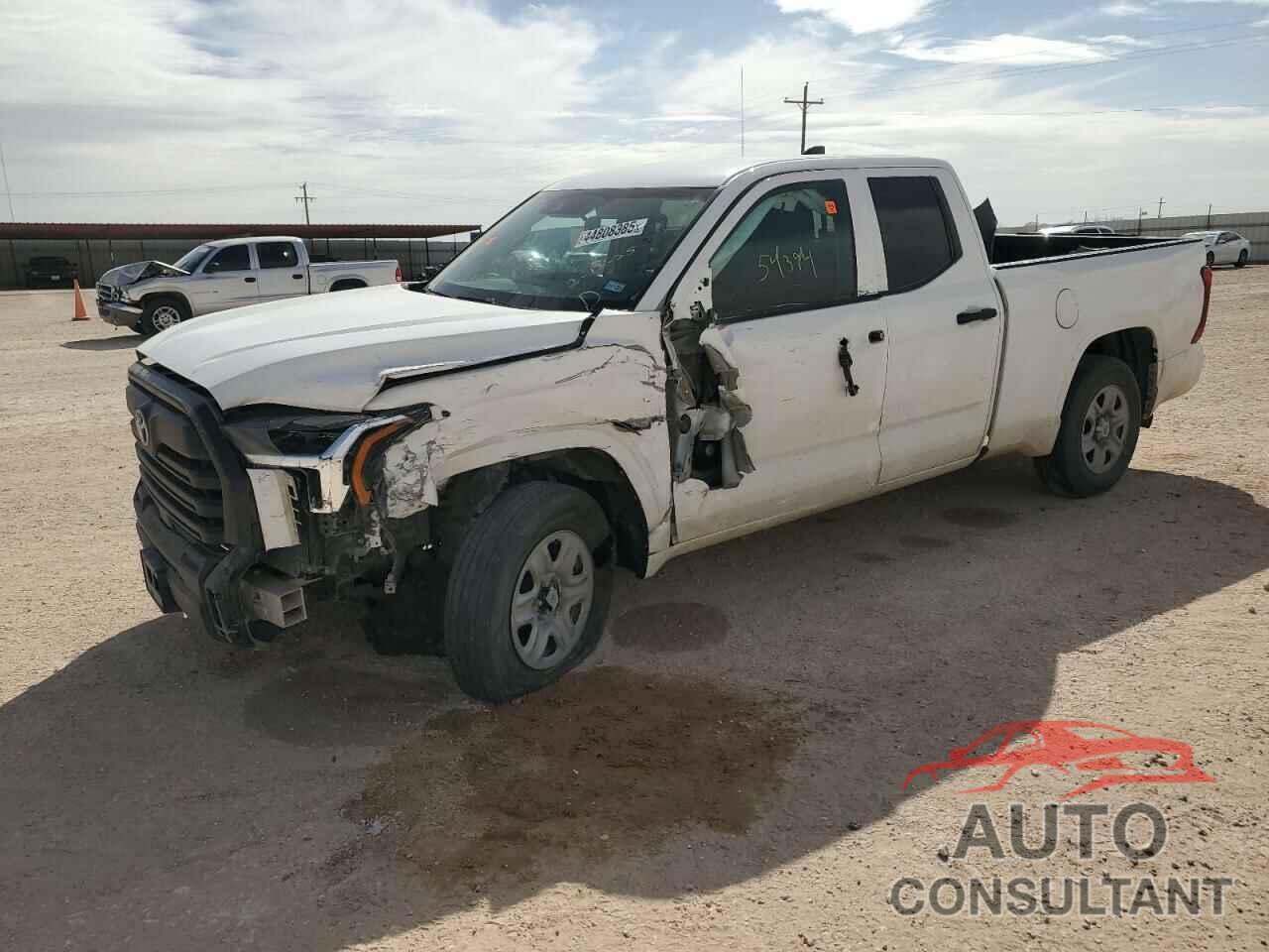 TOYOTA TUNDRA 2023 - 5TFKB5AAXPX020233