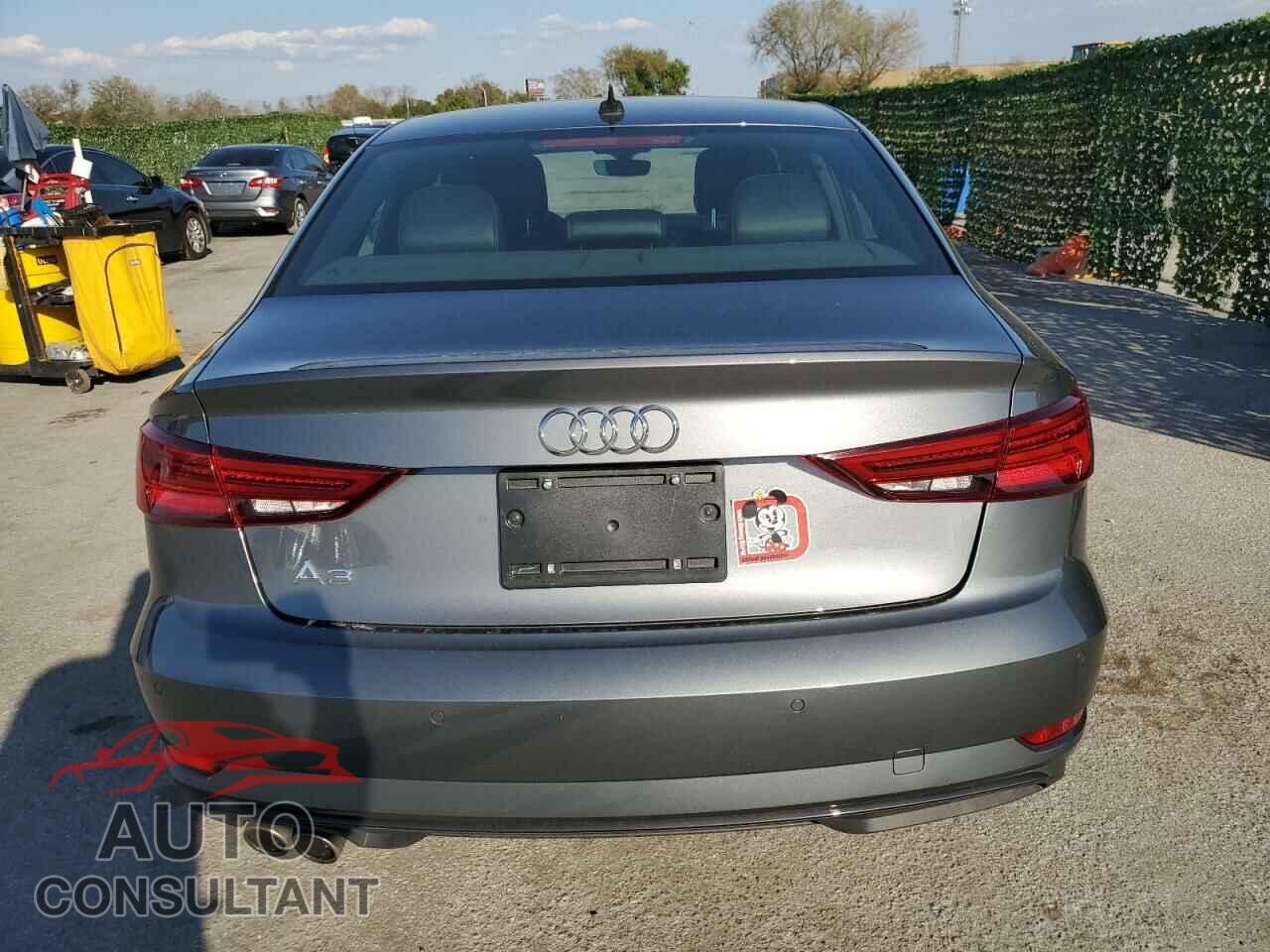 AUDI A3 2020 - WAUCUGFF9LA003268