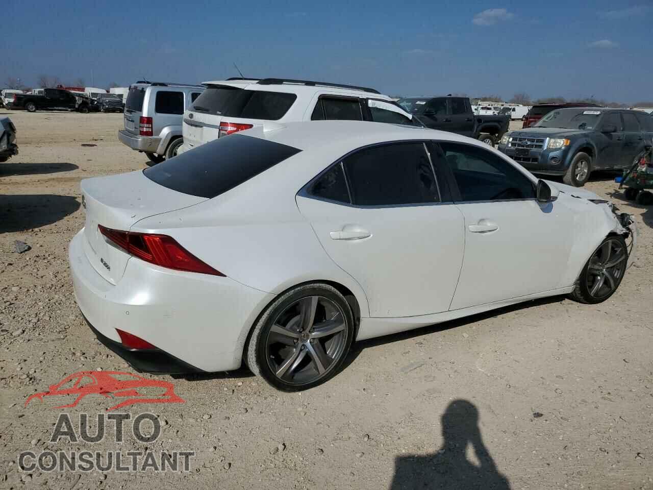 LEXUS IS 2017 - JTHBA1D20H5050837