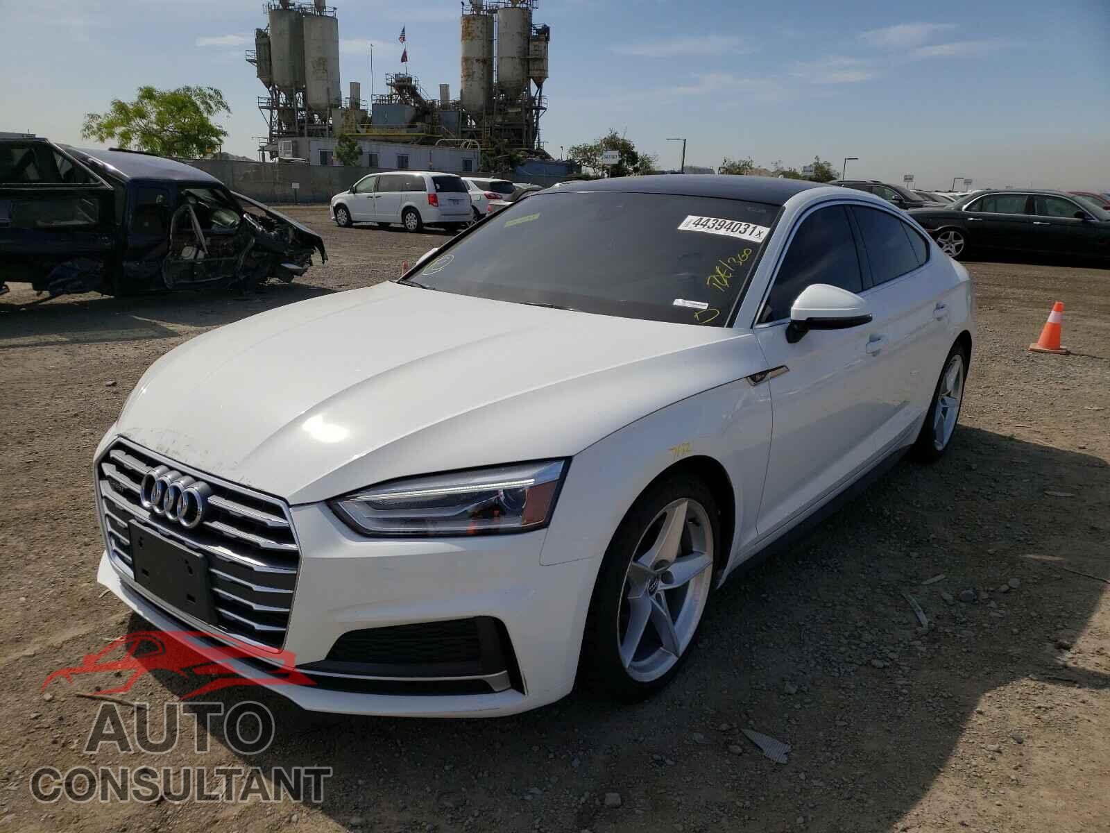 AUDI A5 2018 - WAUDNCF53JA010862