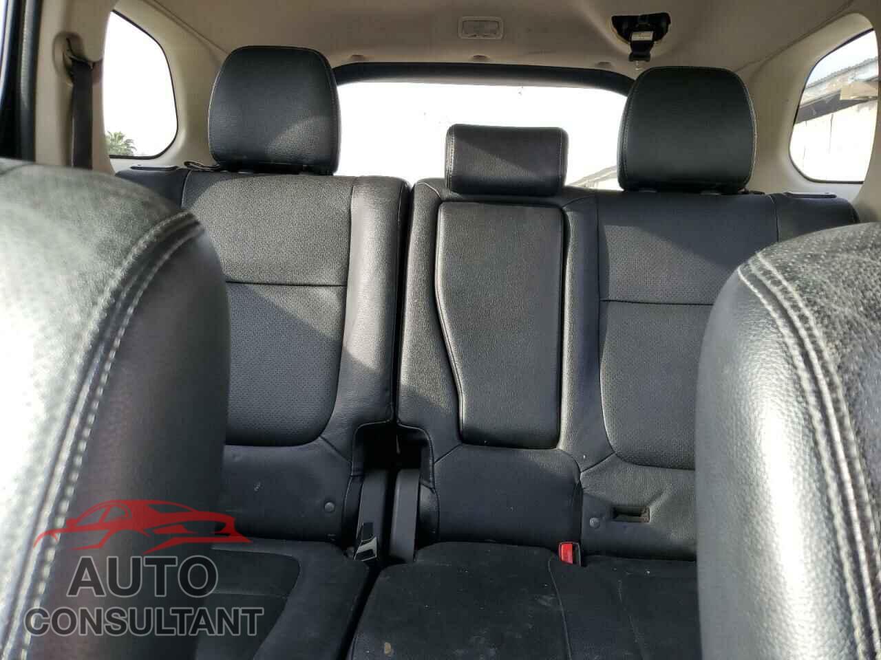 MITSUBISHI OUTLANDER 2017 - JA4AD3A34HZ042000