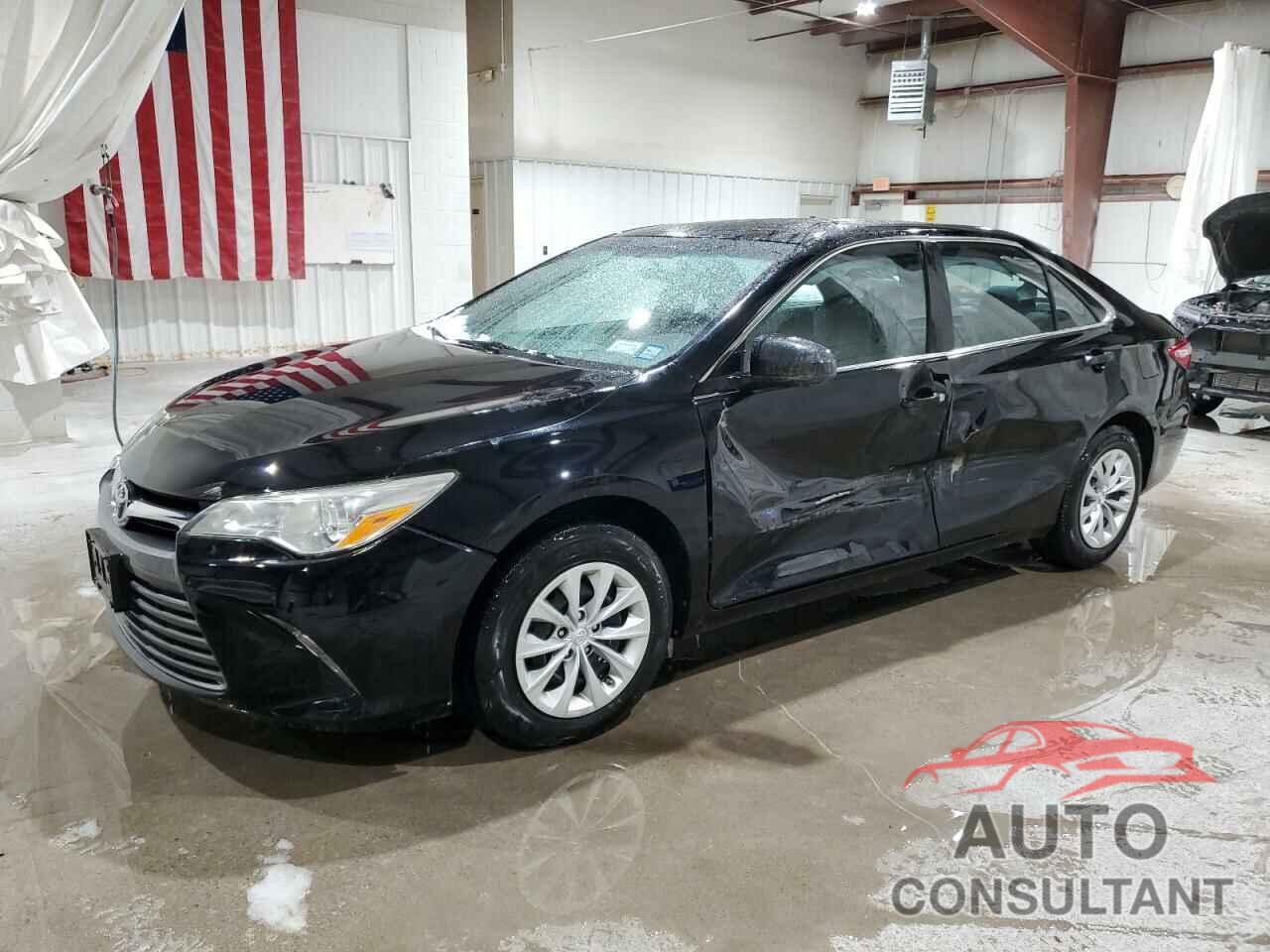 TOYOTA CAMRY 2016 - 4T4BF1FK2GR552206