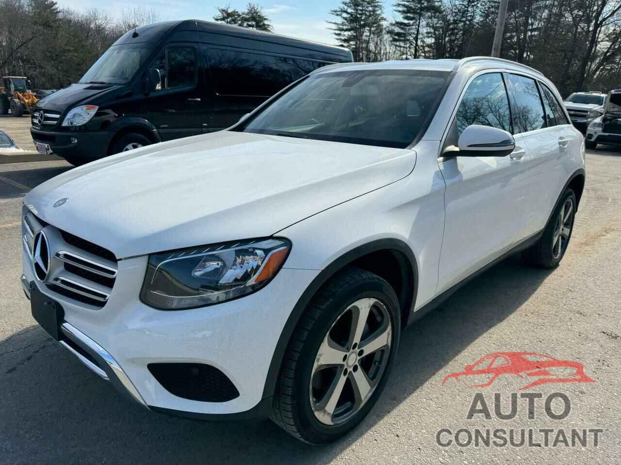 MERCEDES-BENZ GLC-CLASS 2017 - WDC0G4JB3HF126830