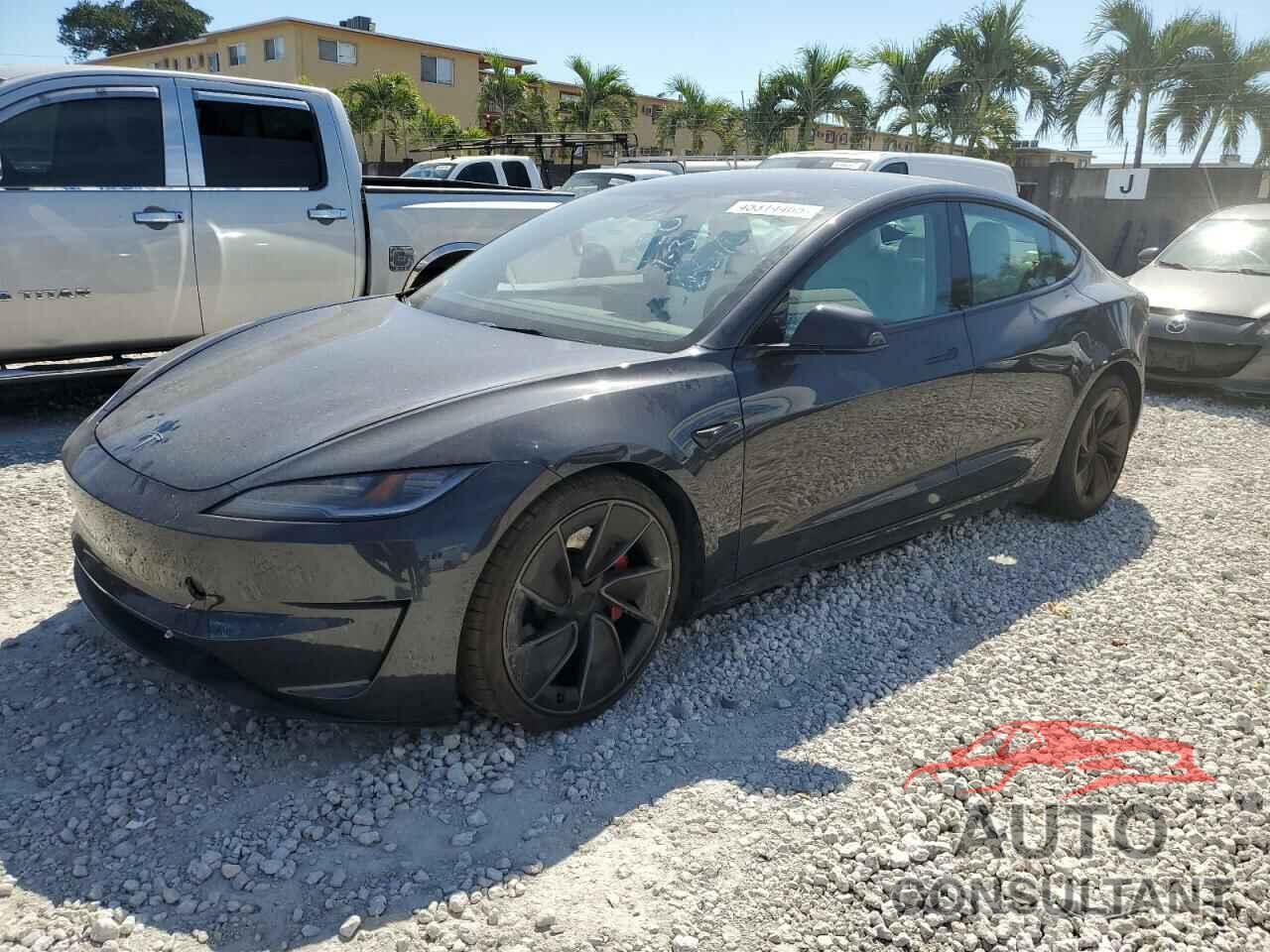 TESLA MODEL 3 2024 - 5YJ3E1ET3RF836570