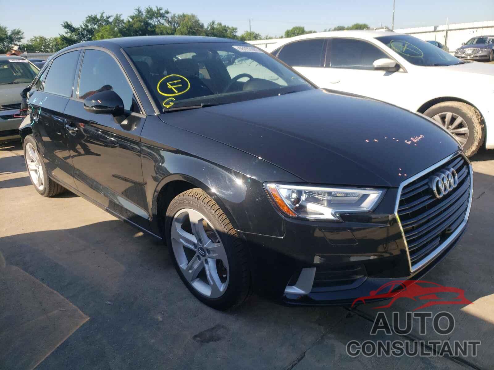 AUDI A3 2018 - WAUAUGFF8J1011351