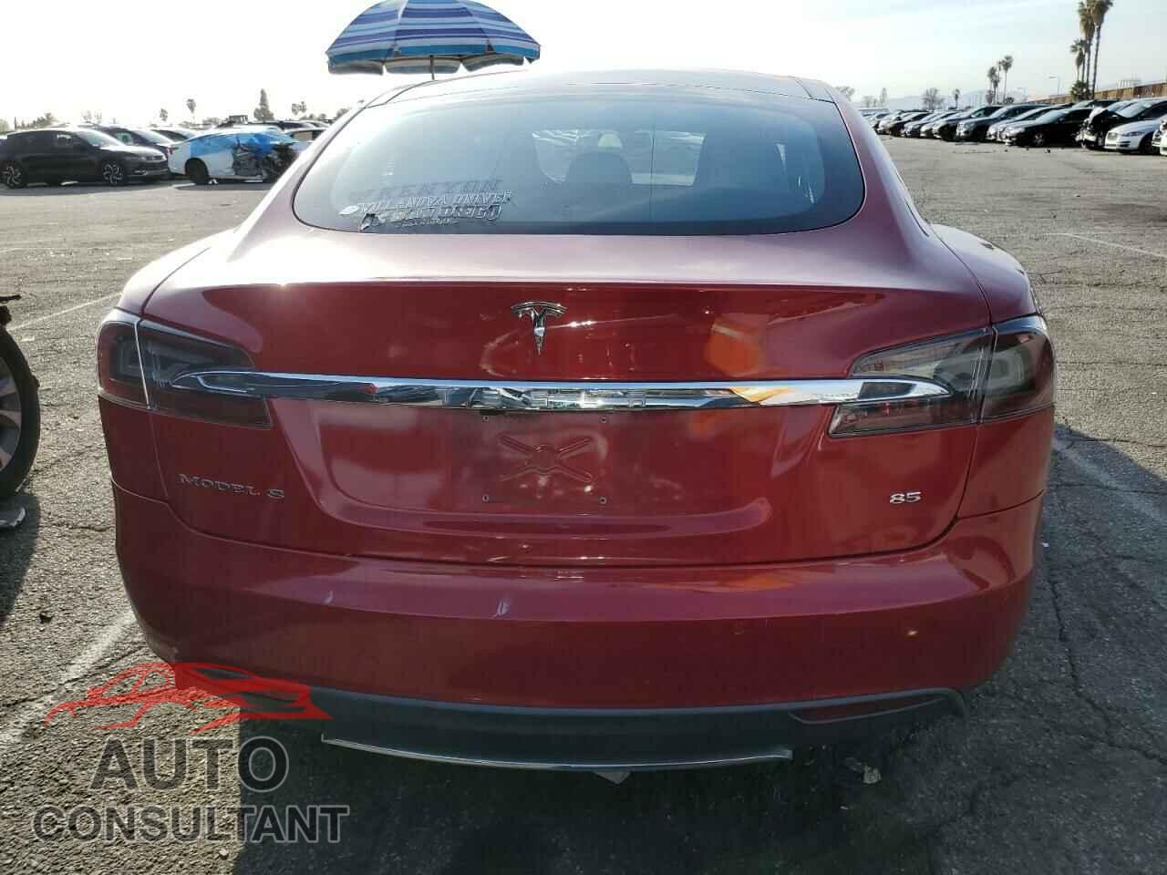 TESLA MODEL S 2015 - 5YJSA1H13FF096452
