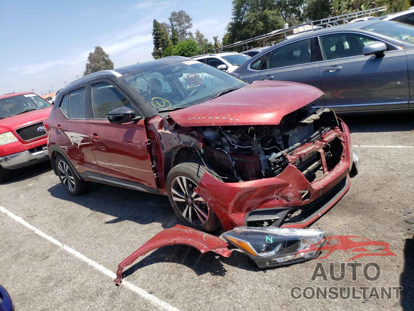 NISSAN KICKS 2019 - 3N1CP5CU2KL562950