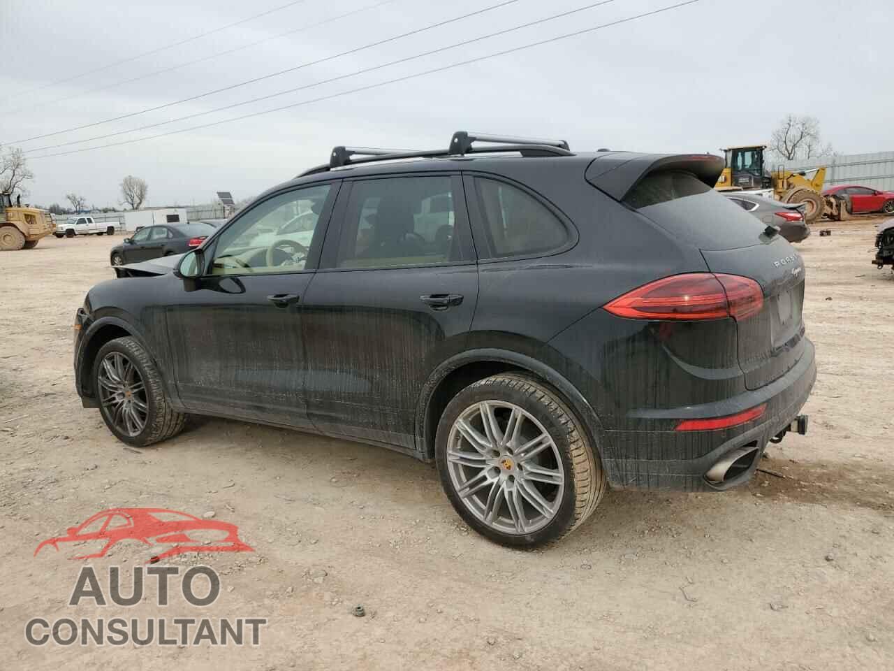 PORSCHE CAYENNE 2017 - WP1AA2A2XHKA81326