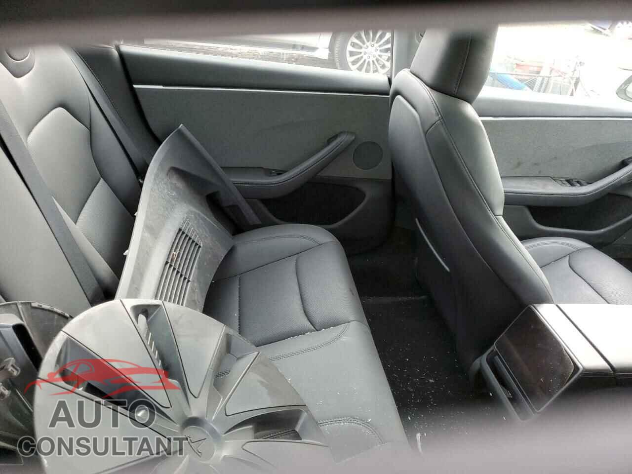 TESLA MODEL 3 2024 - 5YJ3E1EA2RF741934