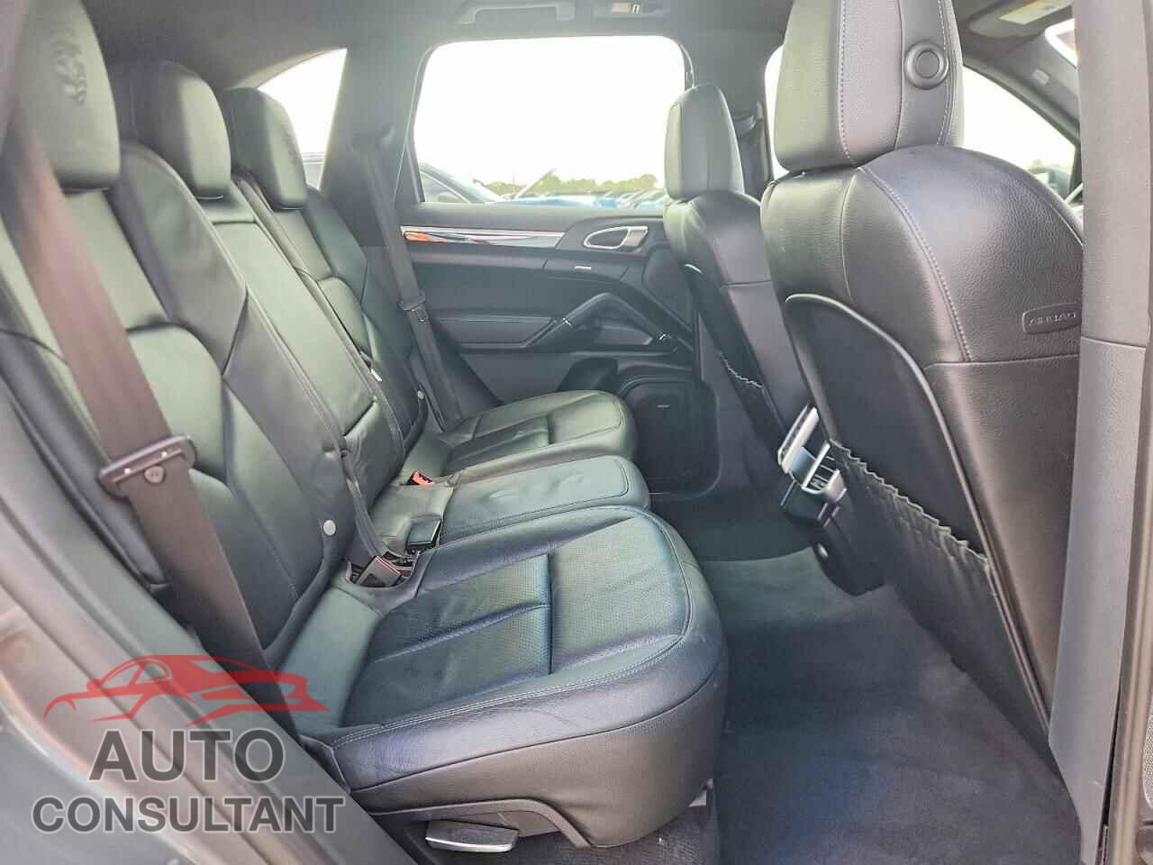 PORSCHE CAYENNE 2014 - WP1AA2A20ELA92096