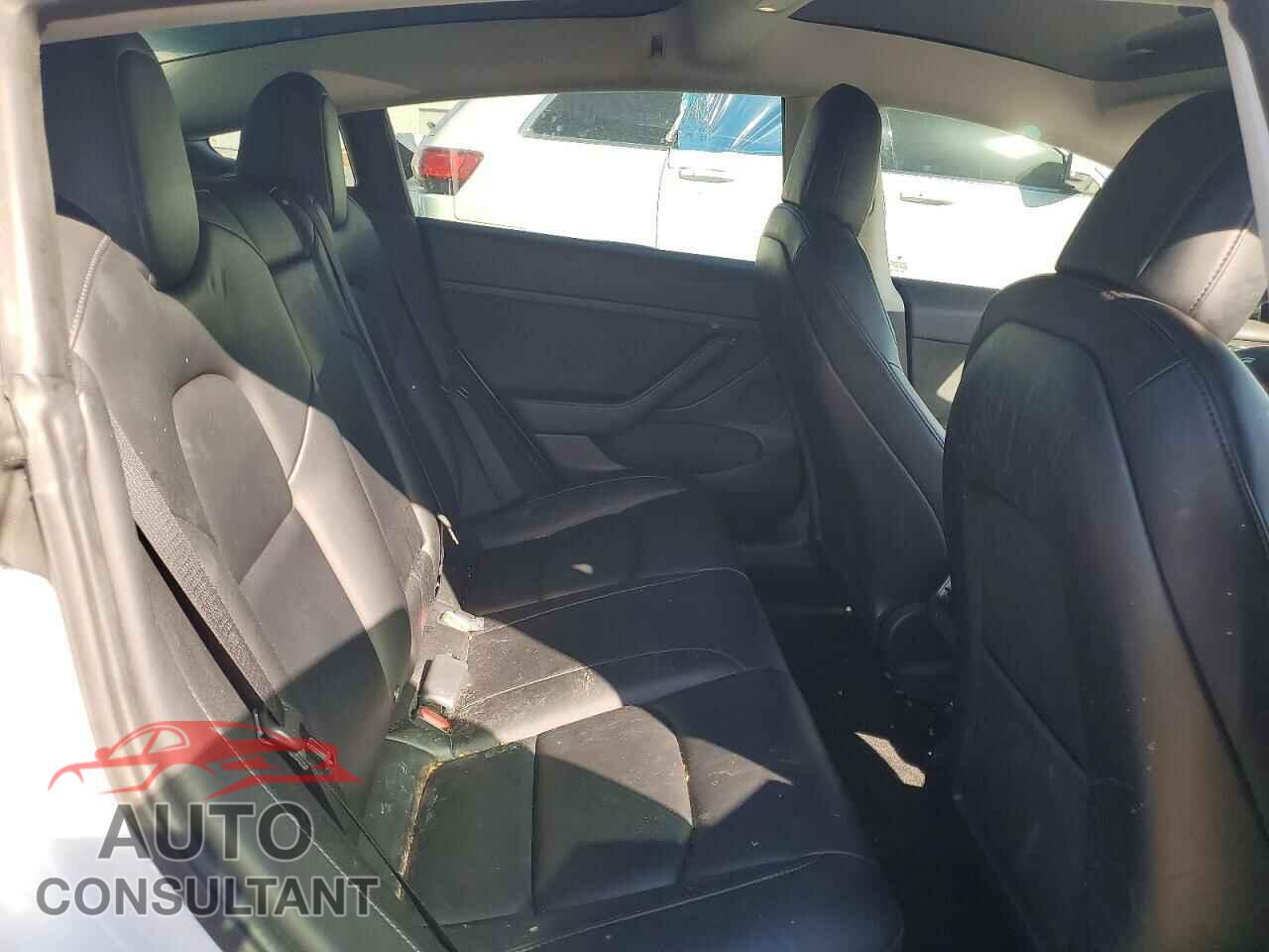TESLA MODEL 3 2022 - 5YJ3E1EA2NF245896