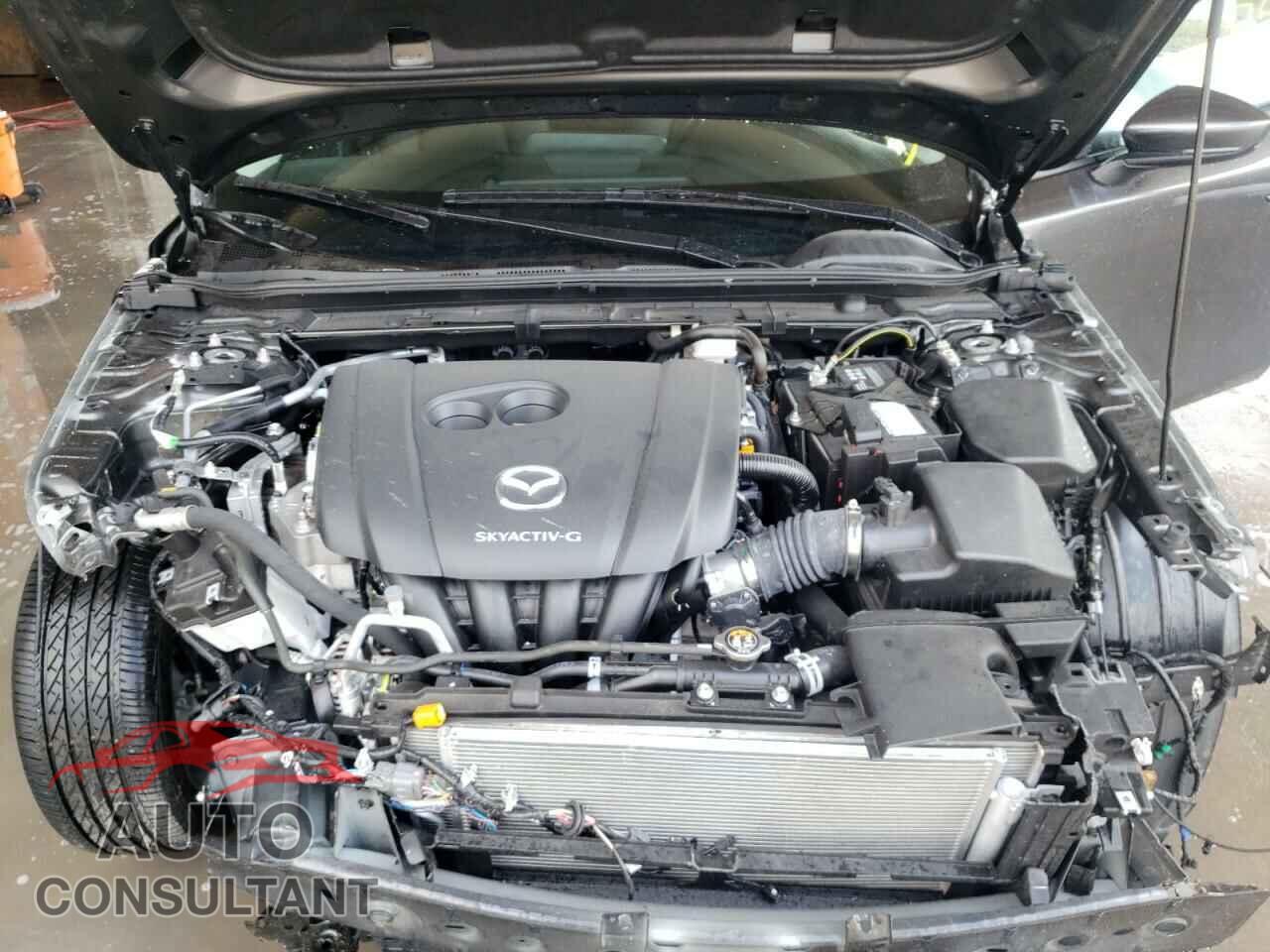 MAZDA 3 2021 - 3MZBPACL5MM251581