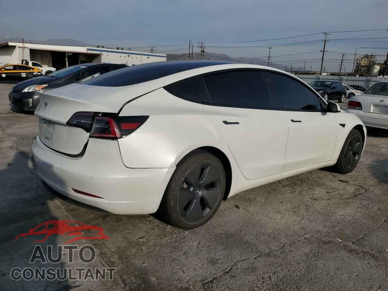 TESLA MODEL 3 2022 - 5YJ3E1EA5NF360119