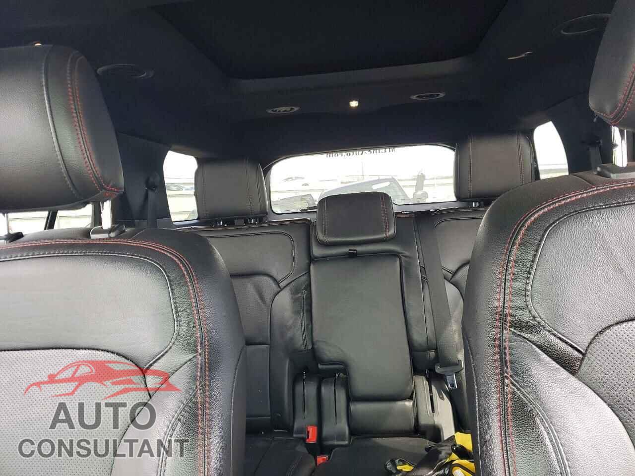 FORD EXPLORER 2018 - 1FM5K8GT0JGB02658
