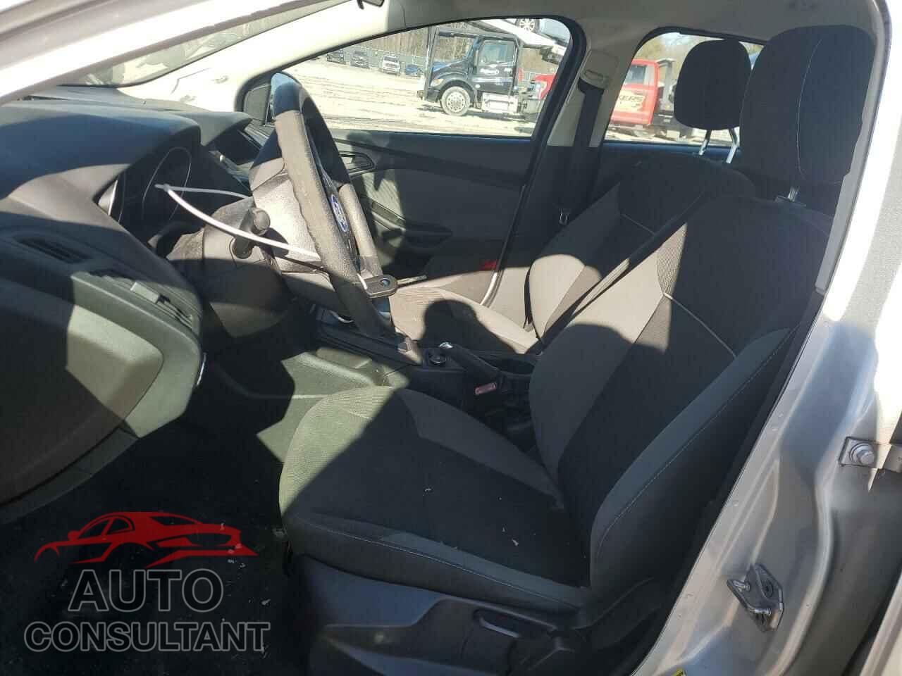 FORD FOCUS 2012 - 1FAHP3E24CL174558