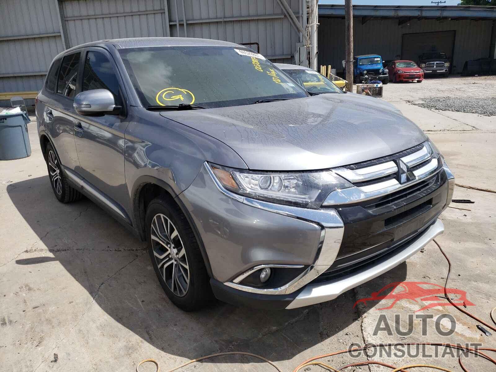 MITSUBISHI OUTLANDER 2018 - JA4AD3A30JJ002887