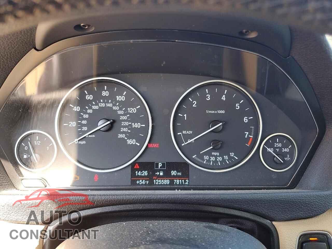 BMW 3 SERIES 2016 - WBA8E5G58GNU20893