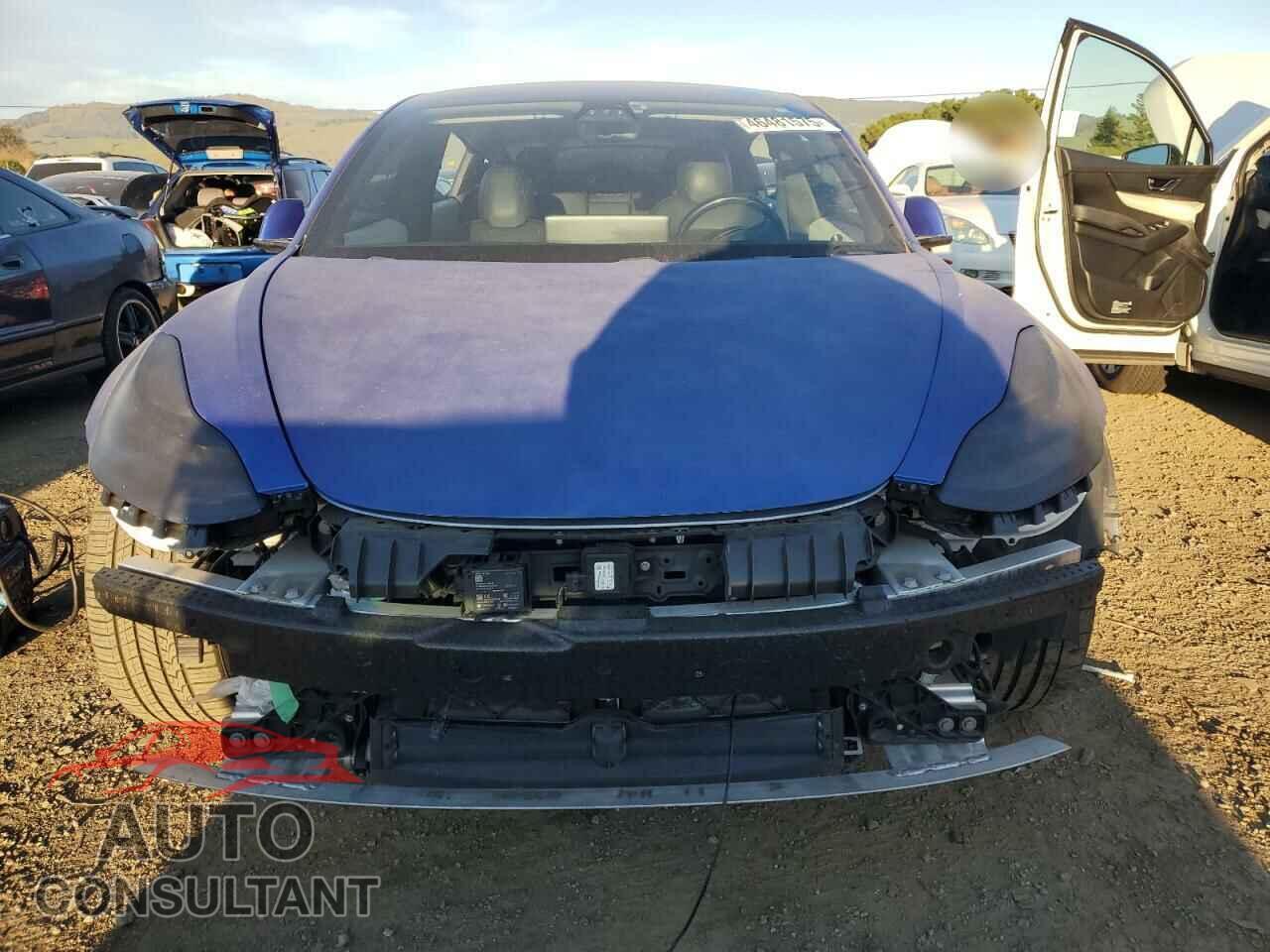 TESLA MODEL 3 2019 - 5YJ3E1EB3KF211762