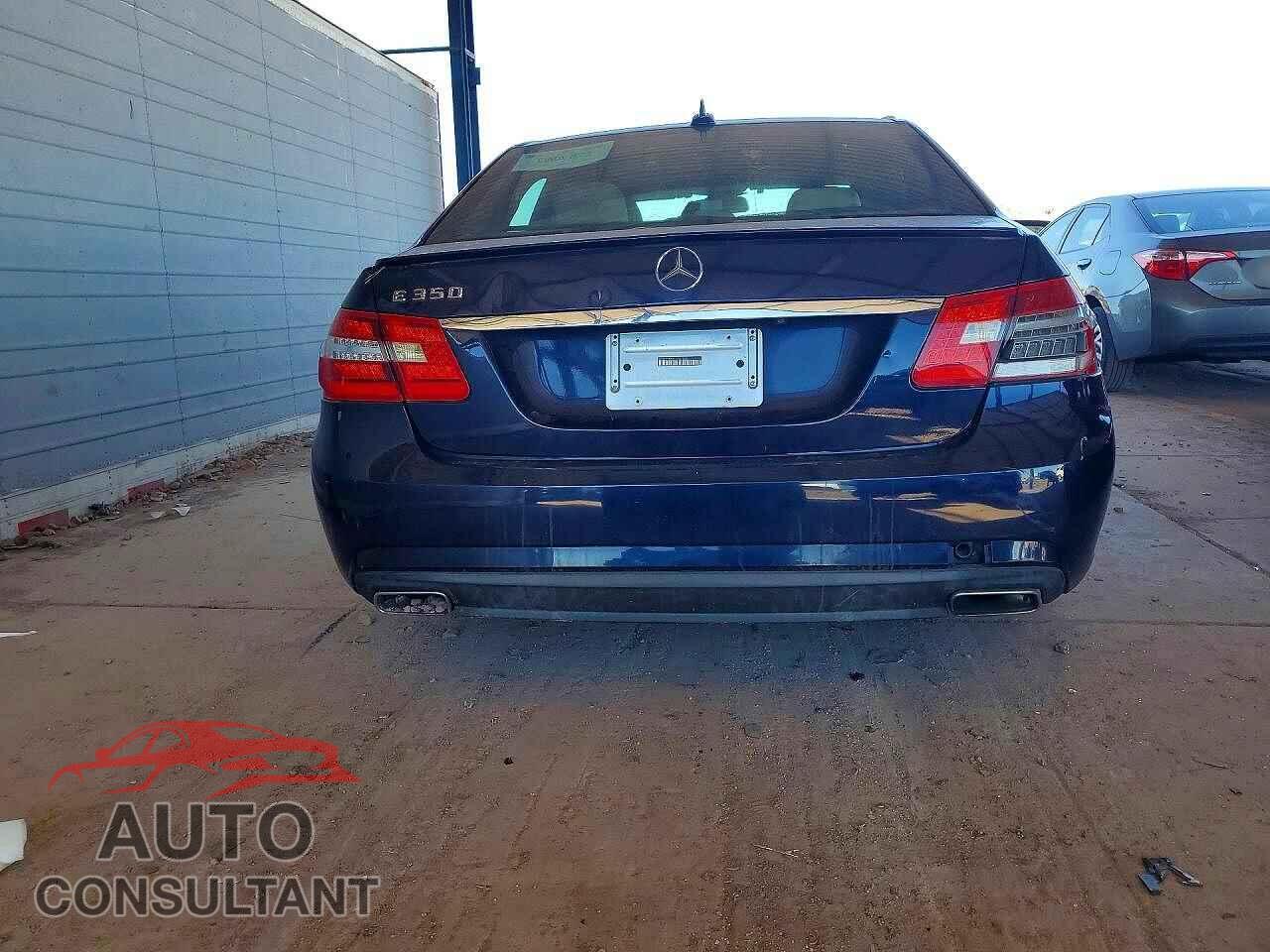 MERCEDES-BENZ E-CLASS 2012 - WDDHF5KBXCA652870