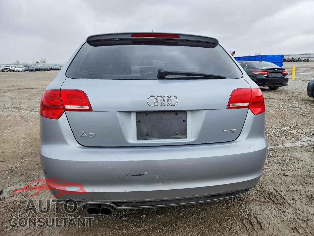 AUDI A3 2011 - WAUBFAFM9BA006302