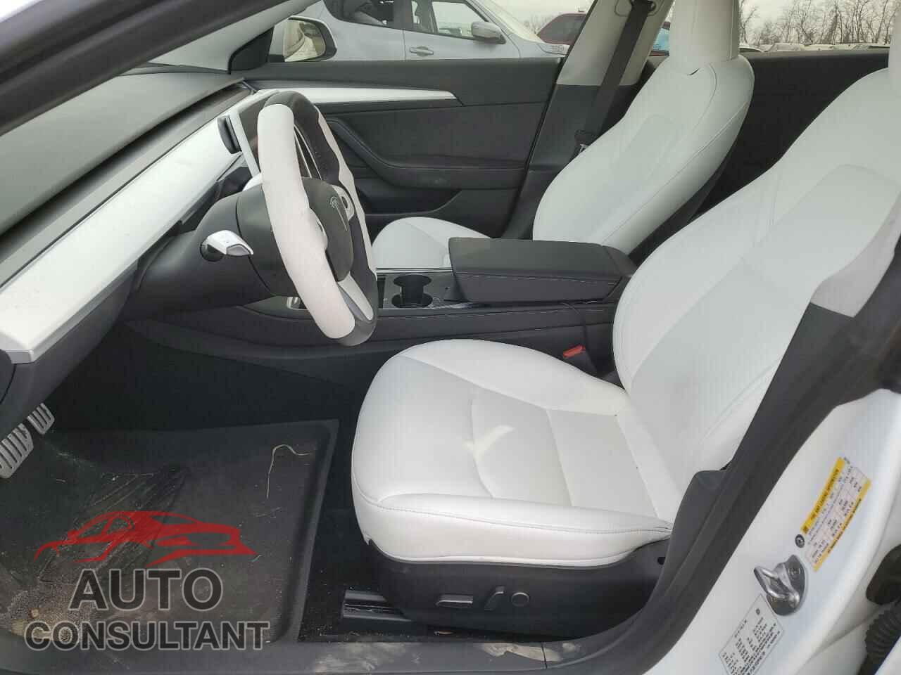 TESLA MODEL 3 2023 - 5YJ3E1EC0PF551709