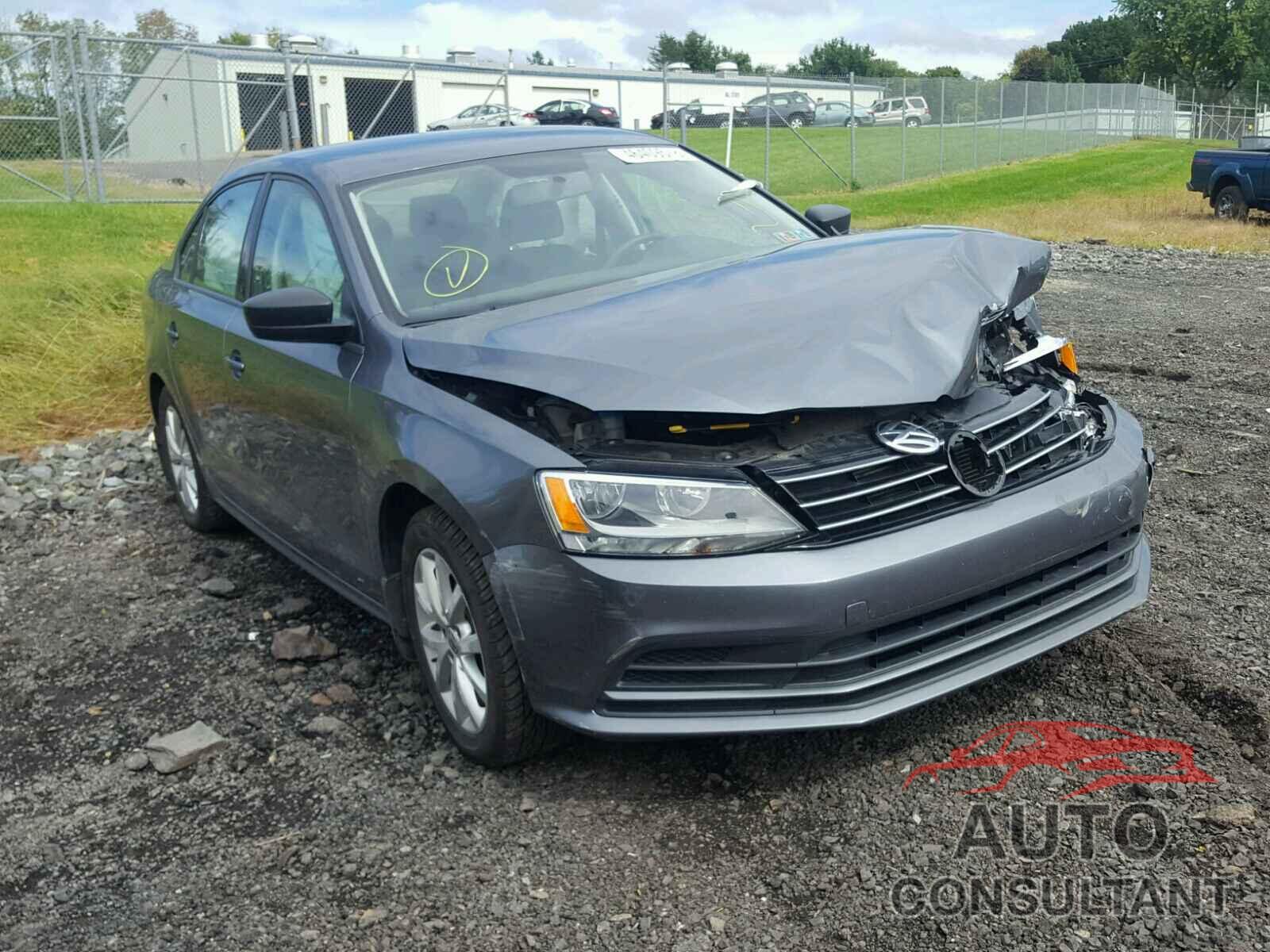 VOLKSWAGEN JETTA 2015 - 3VWD17AJ4FM313621