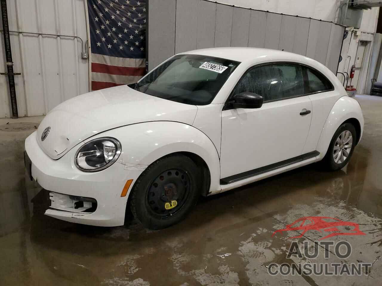 VOLKSWAGEN BEETLE 2015 - 3VWF17AT2FM647446