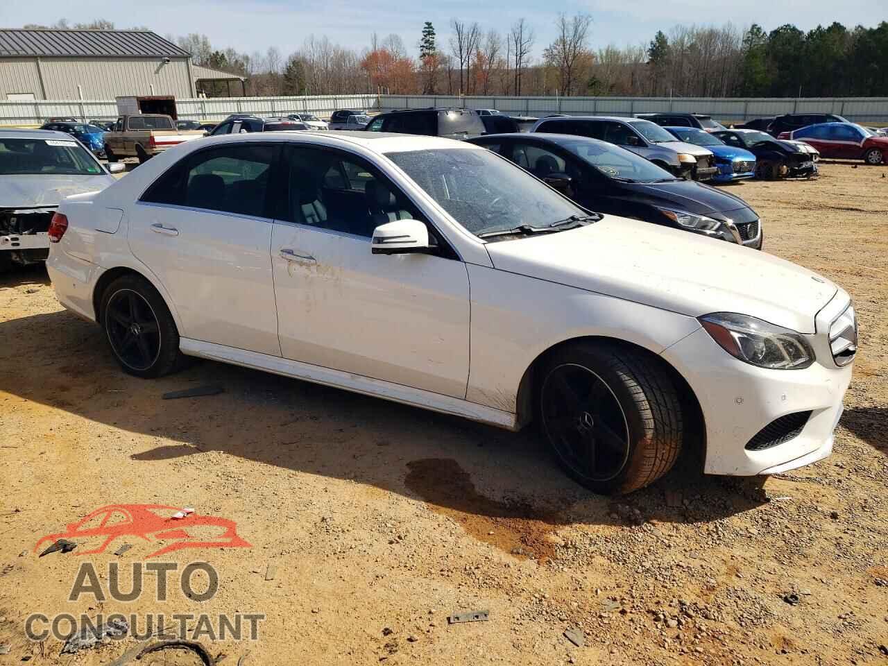 MERCEDES-BENZ E-CLASS 2014 - WDDHF0EB4EB010124