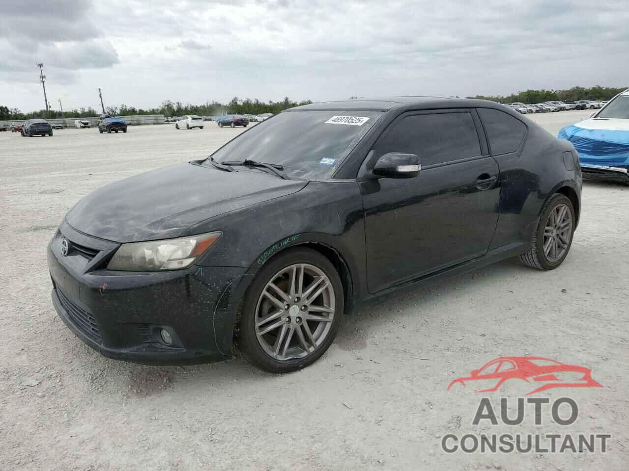 TOYOTA SCION 2013 - JTKJF5C71D3048340