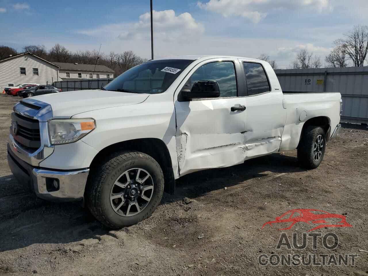 TOYOTA TUNDRA 2015 - 5TFUY5F15FX468474