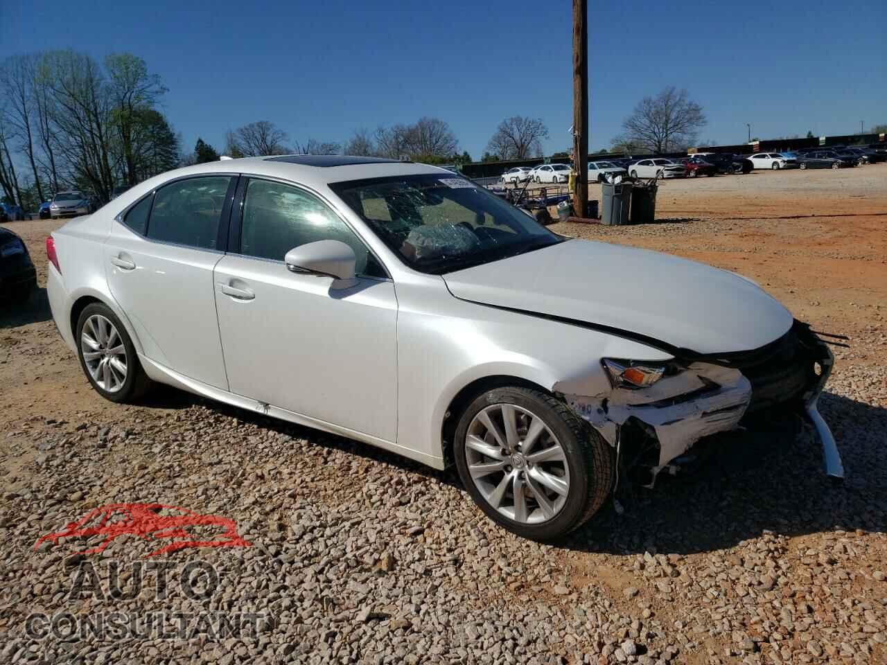 LEXUS IS 2016 - JTHBA1D21G5024892