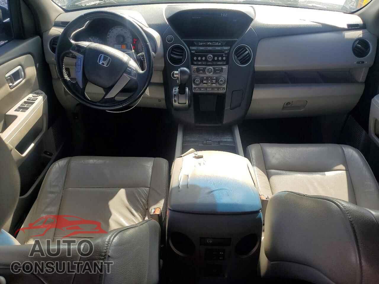 HONDA PILOT 2012 - 5FNYF4H5XCB069552