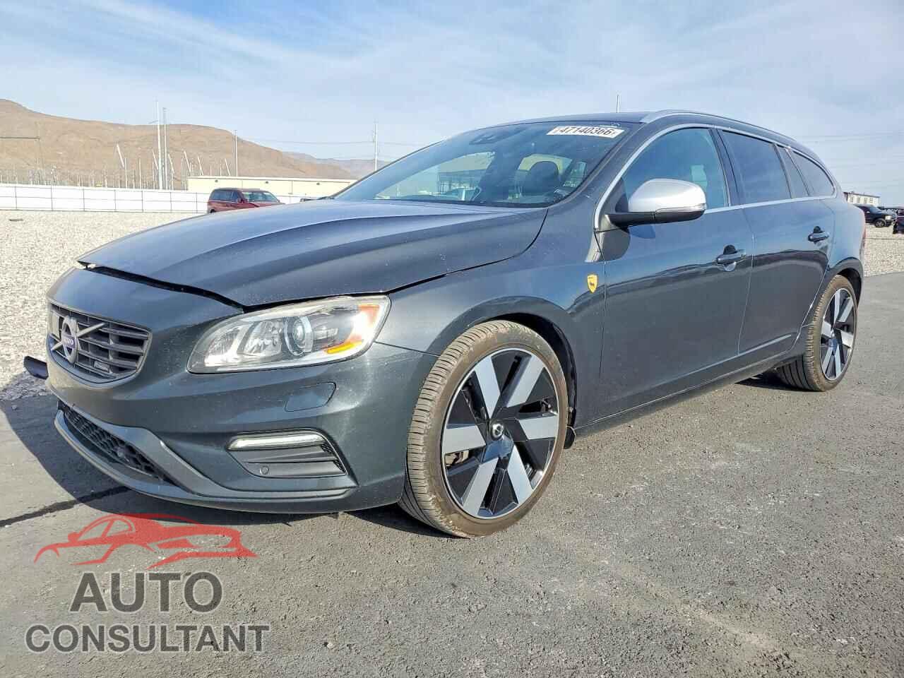 VOLVO V60 2015 - YV1902SS7F1264038