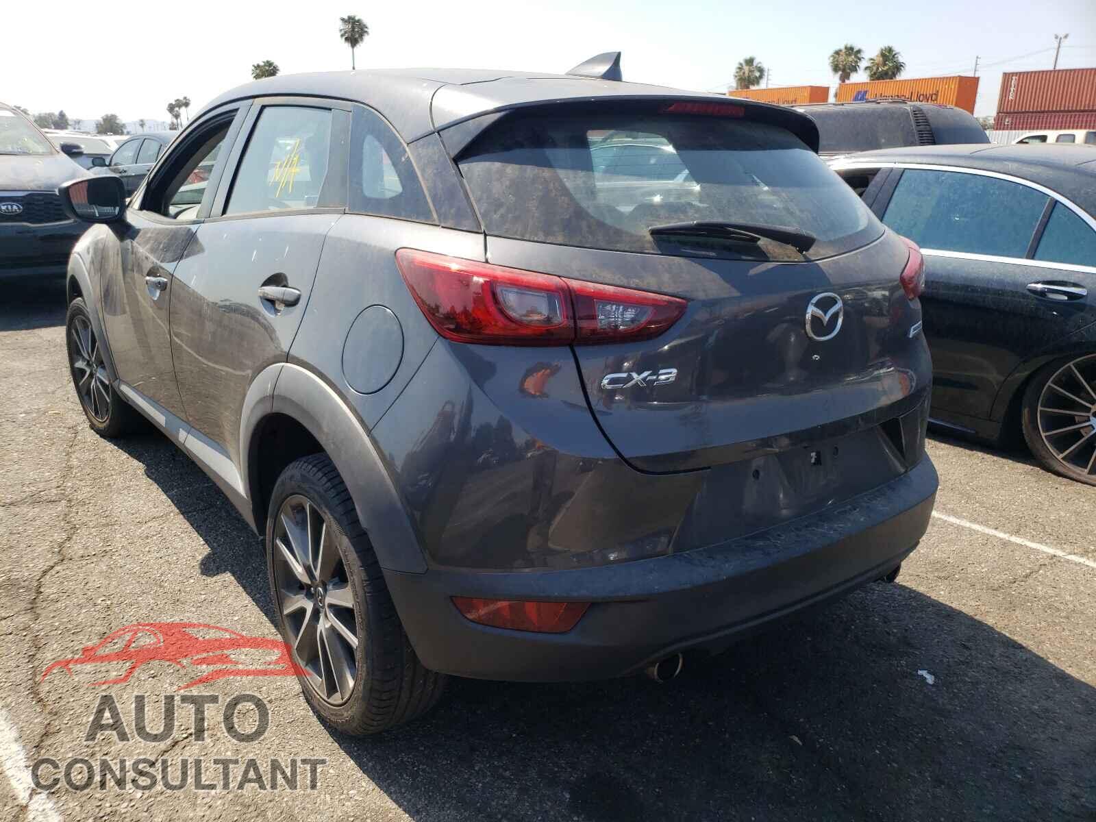 MAZDA CX-3 2017 - JM1DKDC76H0158950