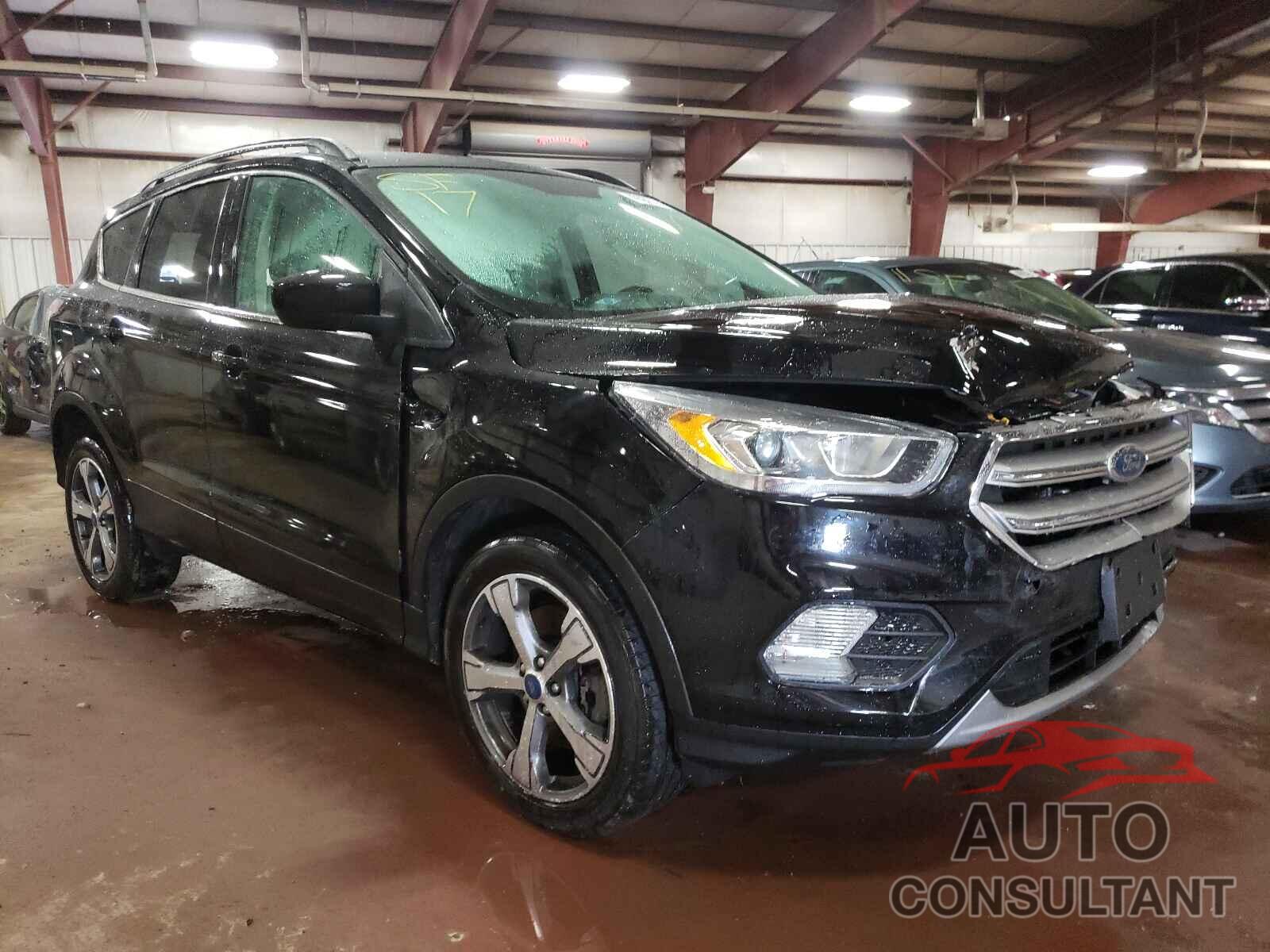 FORD ESCAPE 2017 - 1FMCU9G99HUB25377
