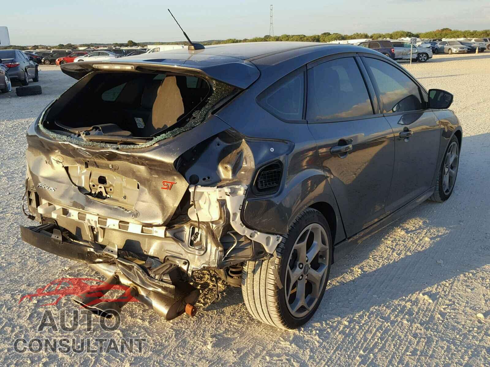 FORD FOCUS 2017 - 1FADP3L91HL204878