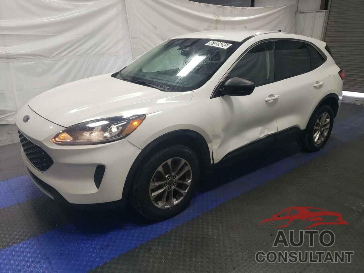 FORD ESCAPE 2022 - 1FMCU9G68NUA60586