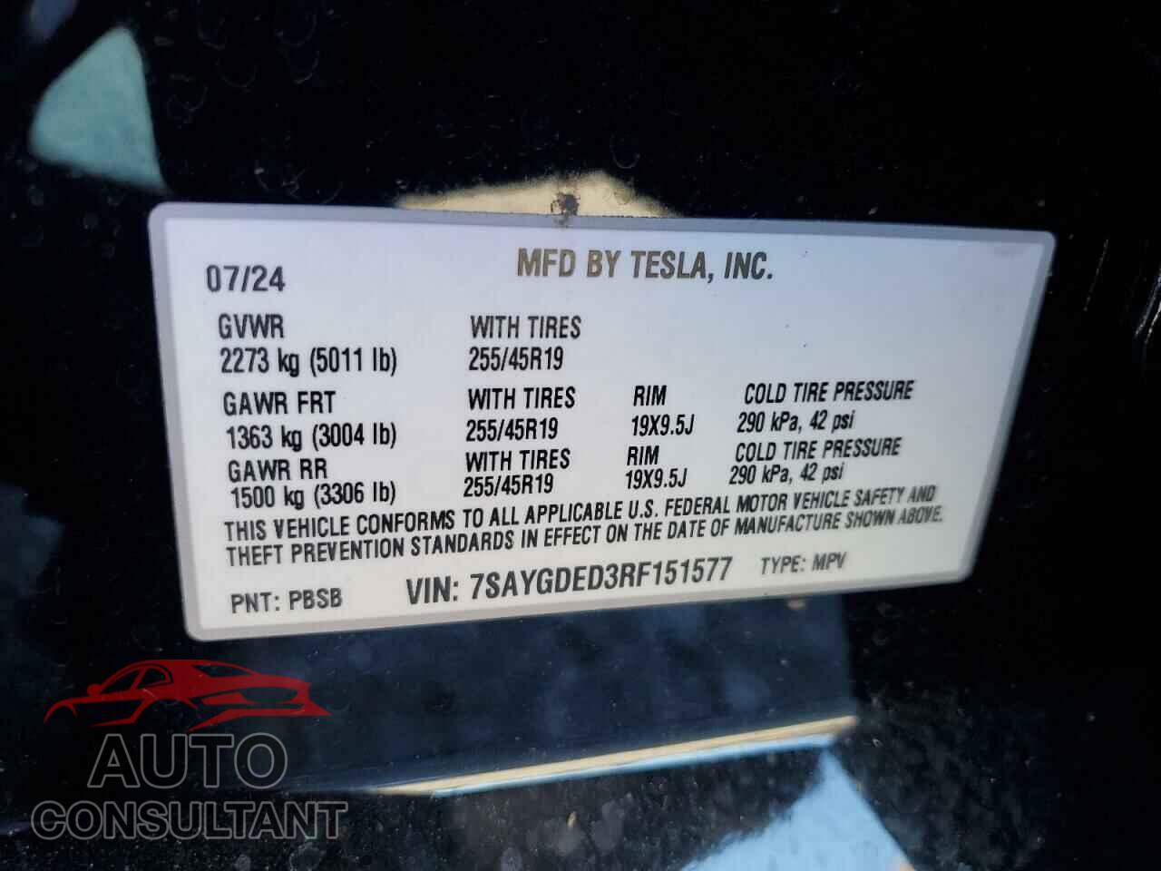 TESLA MODEL Y 2024 - 7SAYGDED3RF151577