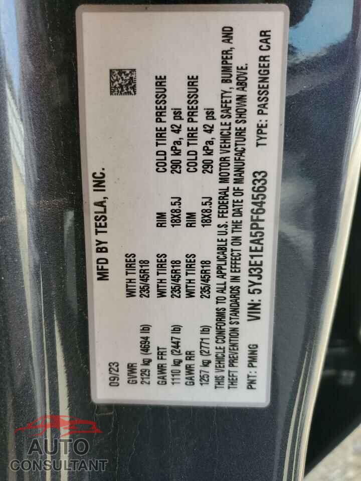 TESLA MODEL 3 2023 - 5YJ3E1EA5PF645633