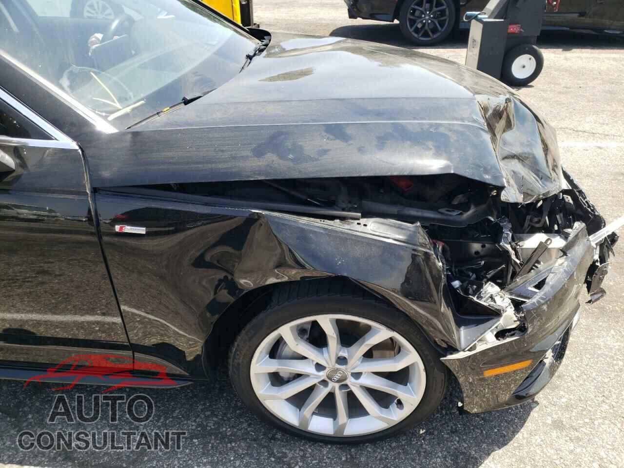 AUDI A4 2019 - WAUENAF43KN008619