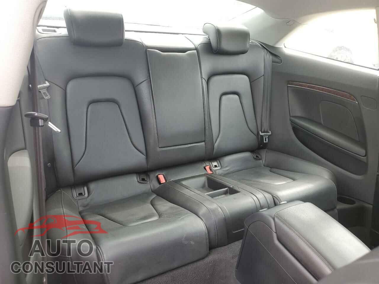 AUDI A5 2011 - WAULFAFR8BA015959